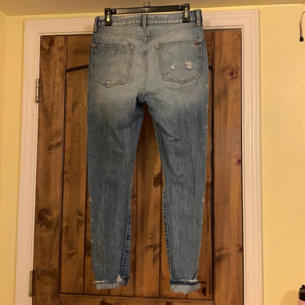 Clothes - Picture 2 of 3